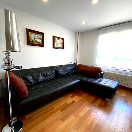 Apartamento Grand Plaza Vega Burgo Exterior foto